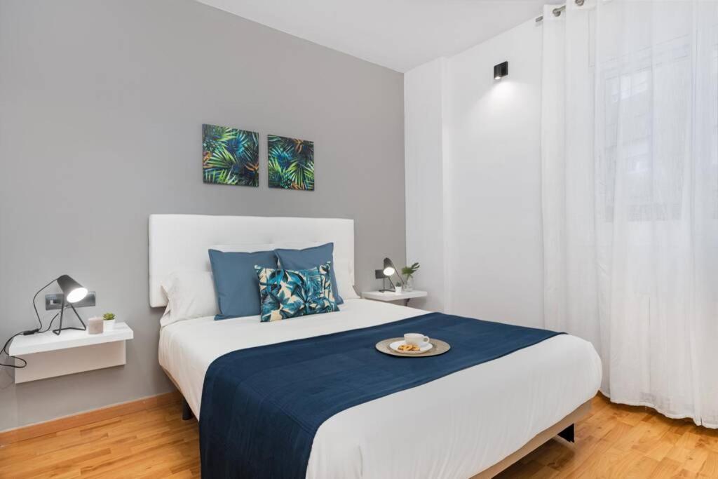Lodging Apartments Villa De Gracia 2 Bedroom Cozy Apartment Barcelona Exterior foto